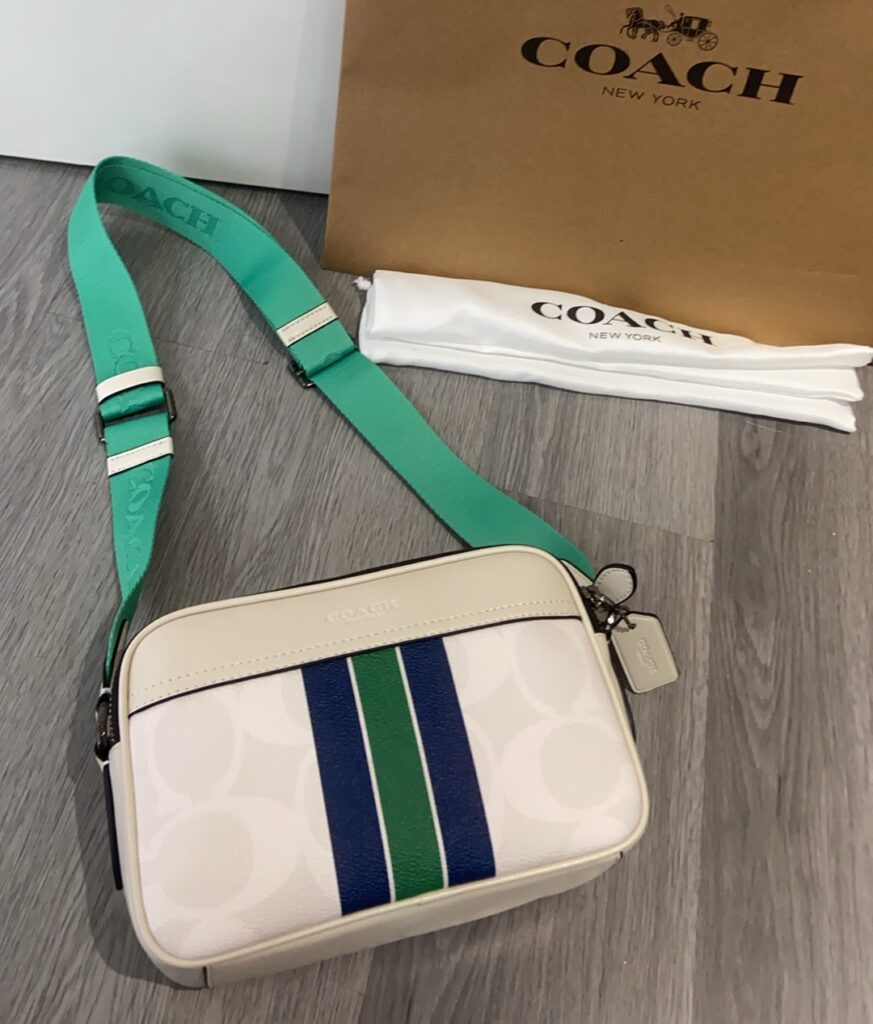 Bolsa camera branca com faixa verde 5