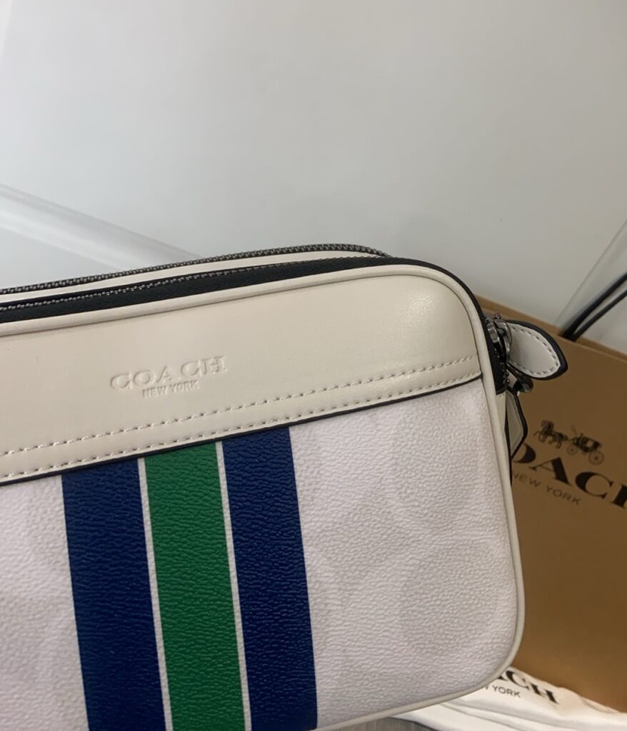 Bolsa camera branca com faixa verde 6