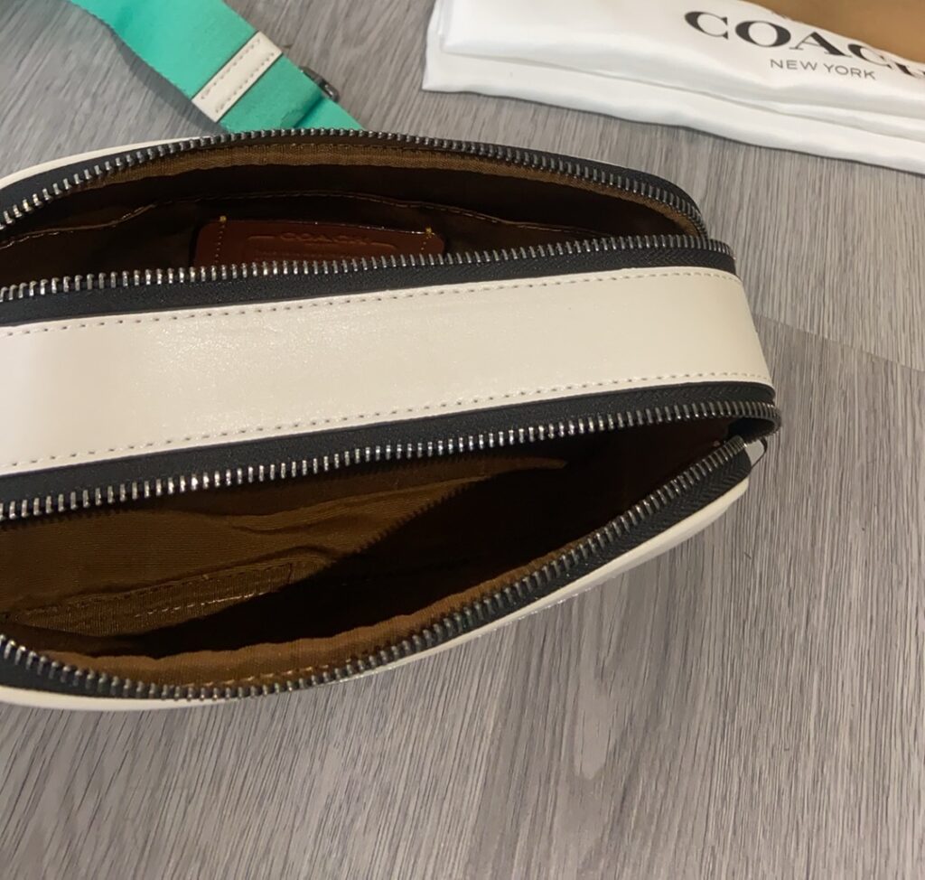 Bolsa camera branca com faixa verde 9