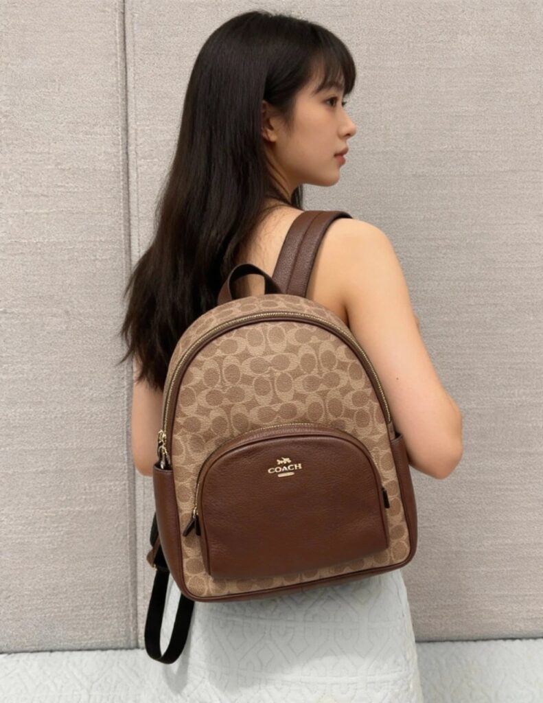 Mochila pequena urbana com opcoes de cor 11