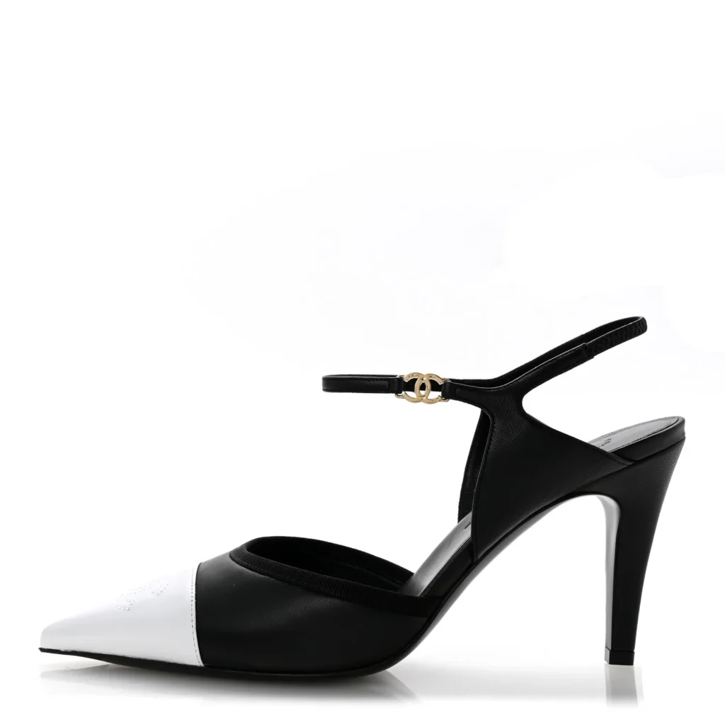 Mary Jane Chanel Métiers d’art 2026 preto e branco 2