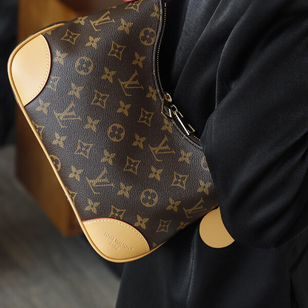 Bolsa Boulogne PM em canvas Monogram 1