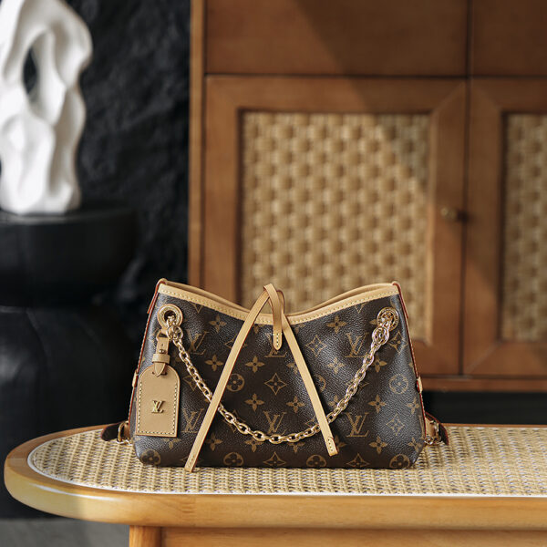 Bolsa CarryAll BB em canvas Monogram 1