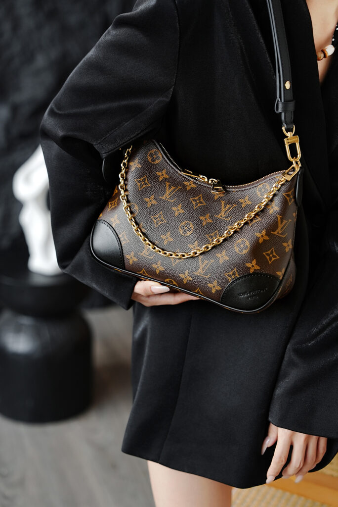 Bolsa Boulogne pequena Monogram preto 2