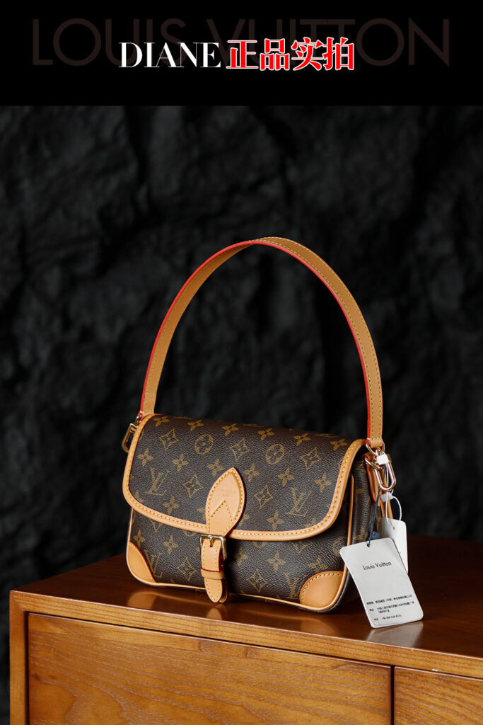 Bolsa Diane PM em canvas Monogram 5