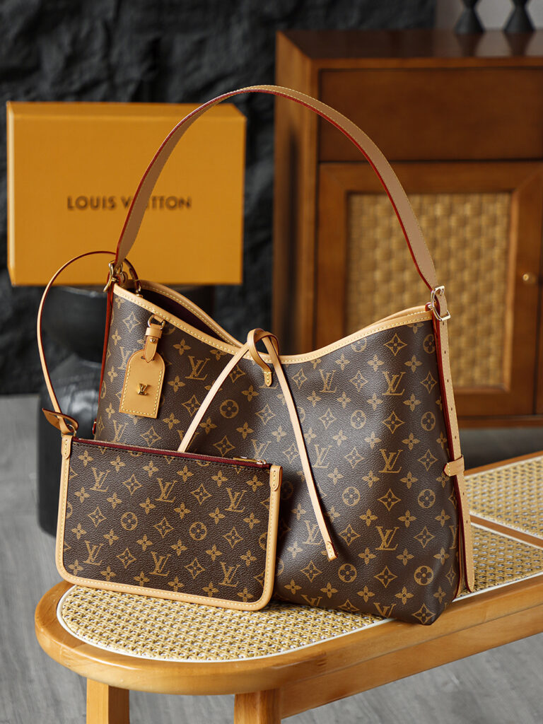 Bolsa CarryAll MM em canvas Monogram 8