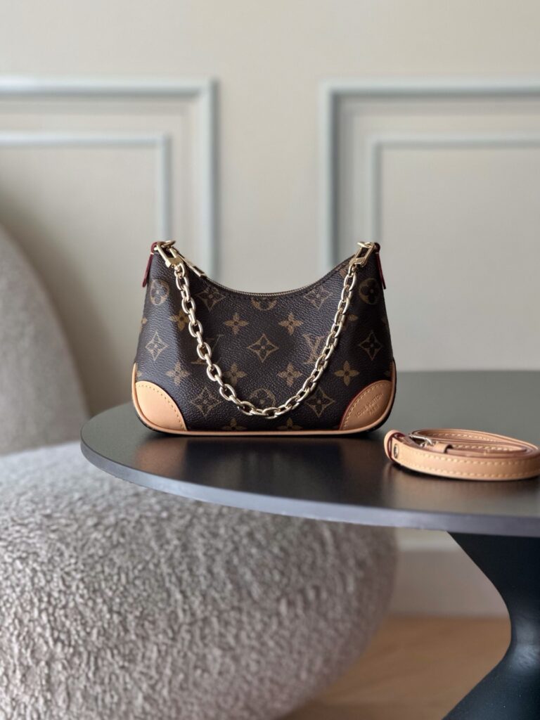 Bolsa Nano Boulogne em canvas Monogram 10