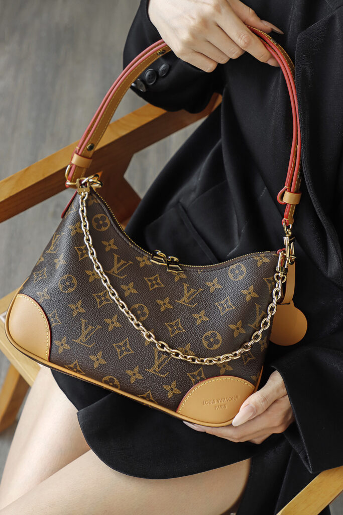 Bolsa Boulogne PM em canvas Monogram 13