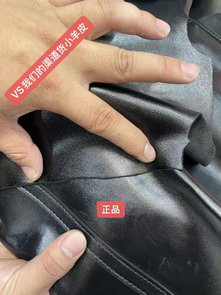 Bolsa CarryAll MM Black Monogram 19
