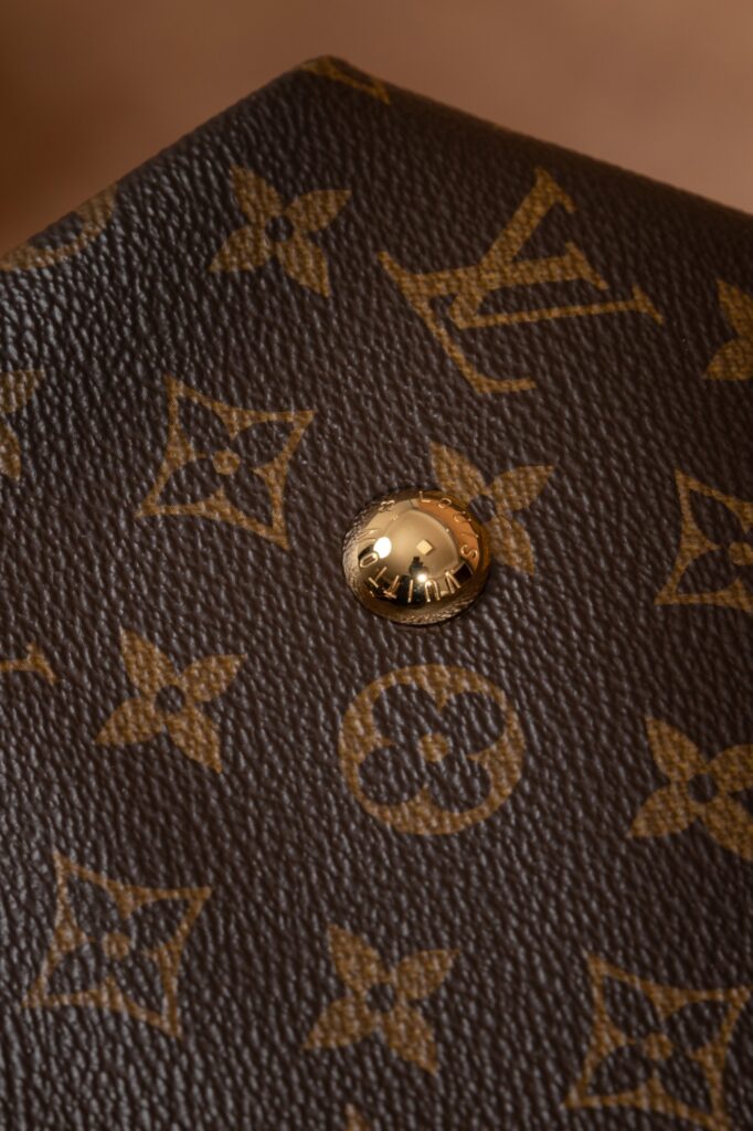 Bolsa CarryAll PM em canvas Monogram 25