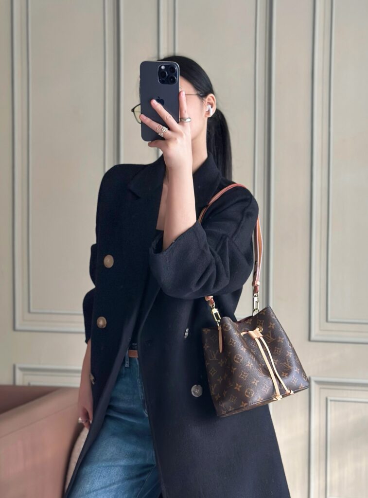 Bolsa Noe BB bucket em canvas Monogram 31