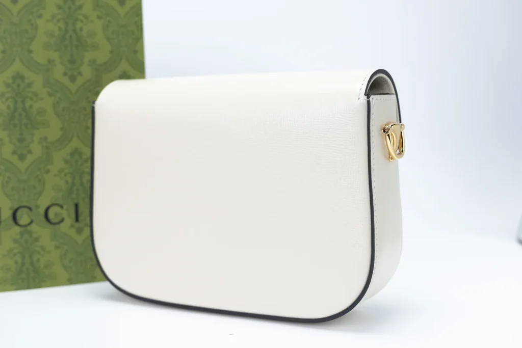 ACBOLSA-GU043