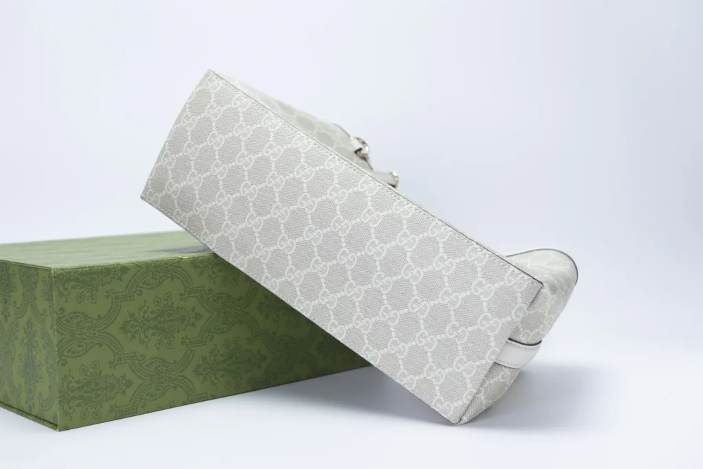 ACBOLSA-GU055