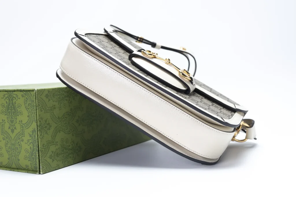 ACBOLSA-GU061
