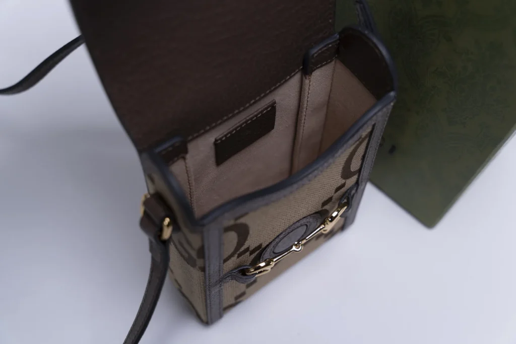 ACBOLSA-GU069